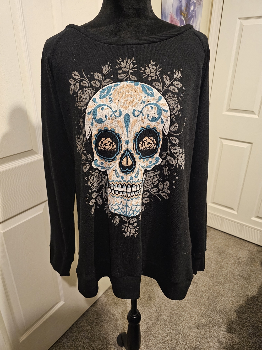 torrid Black Crewneck Sweater with Blue and Cream Sugar Skull